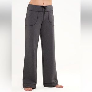 Lululemon Still Pant Heathered Deep Coal size 2